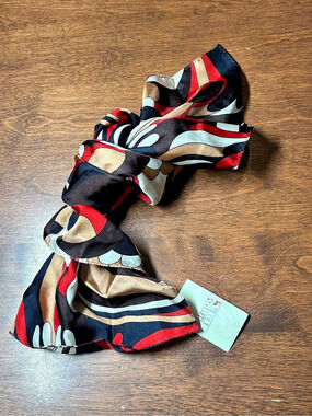 Collection XIIX Abstract Print Scarf NWT in Black & Red